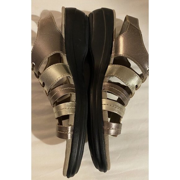 CLARKS COLLECTION Soft Cushion Pewter Metallic Gladiator Sandals Size 11 - Picture 5 of 7